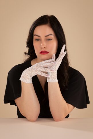 Lace Romance Gloves en Blanc Cassé