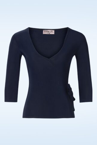 Annabelle Slinky Top in Marineblau.