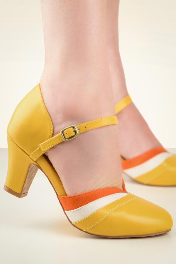Ava Walking On Sunshine Pumps in Gelb