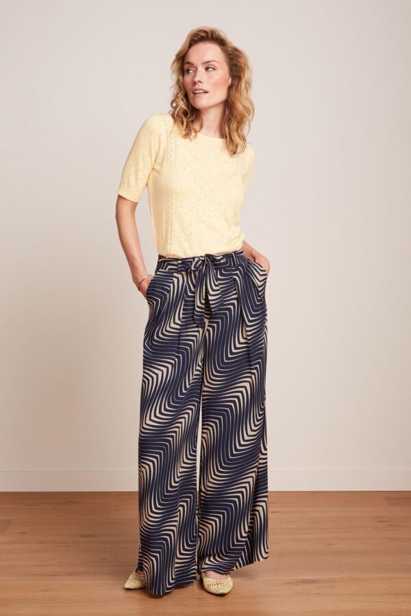 Marnie Cleo Hose in Abendblau.