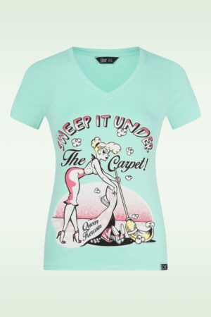 Sweep Under T-Shirt in ocean wave