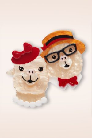 The Enamoured Alpacas Brosche