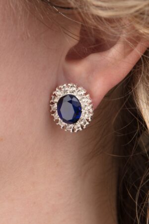 Lady Diana Ohrstecker in Saphir Blau