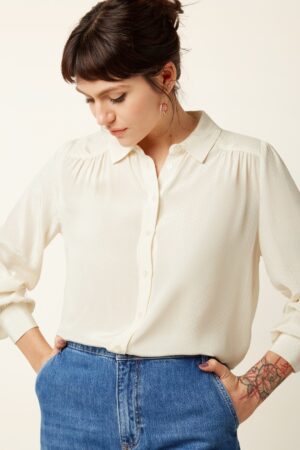 Carina Sista Bluse in Elfenbein