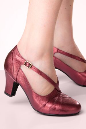 Ava Radiance Pumps in metallischem Ochsenblutrot