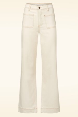 Maureen Flare Cut Jeans in Ecru