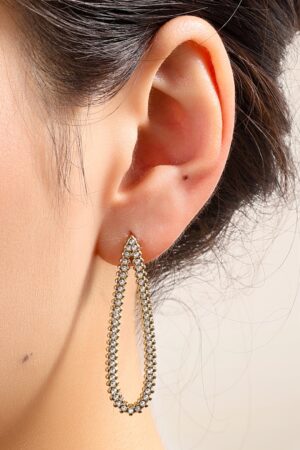 Schimmernde Oval Ohrstecker in Gold