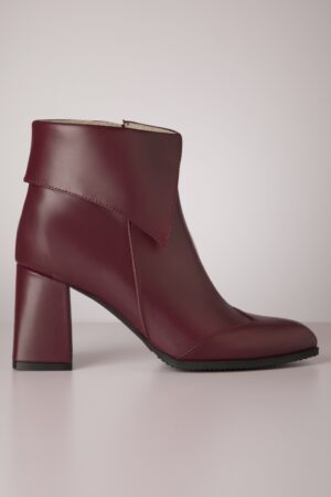 Amanda Leder Stiefeletten in Bordeauxrot