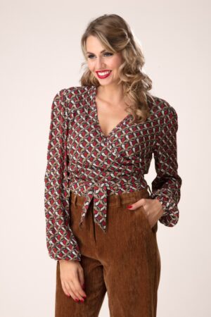 Jennifer Printed Wrap Top in Faded Black