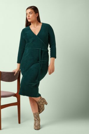 Anja Rina geripptes Kleid in Libellen-Grün