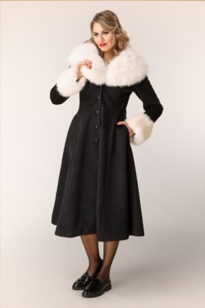 Rosaly Swingmantel in Schwarz