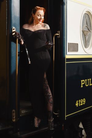 Velvet Desire Maxikleid in Schwarz