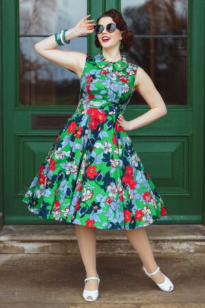 Botanical Beauty Swingkleid in Grün/mehrfarbig