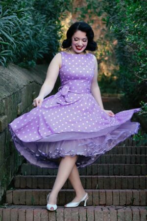 Taylor Polka Dot Swing Kleid in Lila