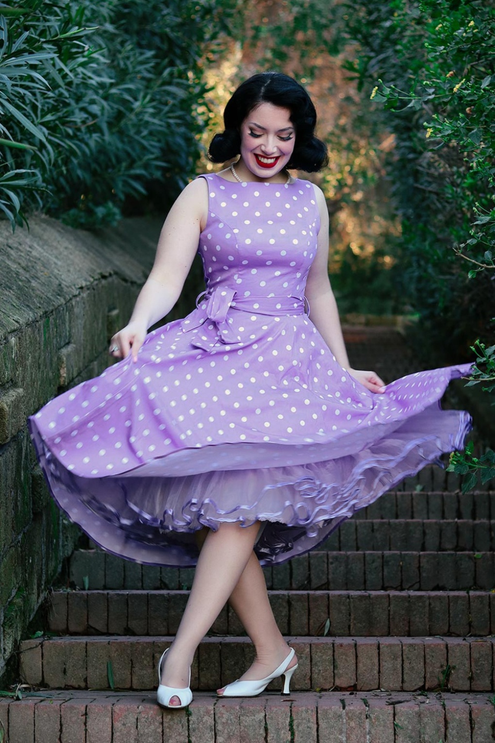 Taylor Polka Dot Swing Kleid in Lila