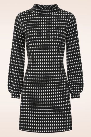 Tune in Strickkleid in Schwarz-Weiß
