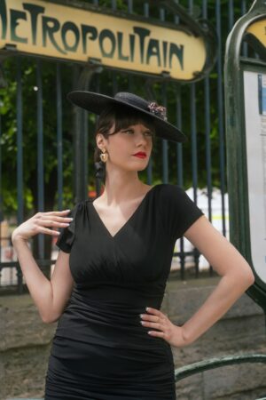 Alessandra Top in Schwarz