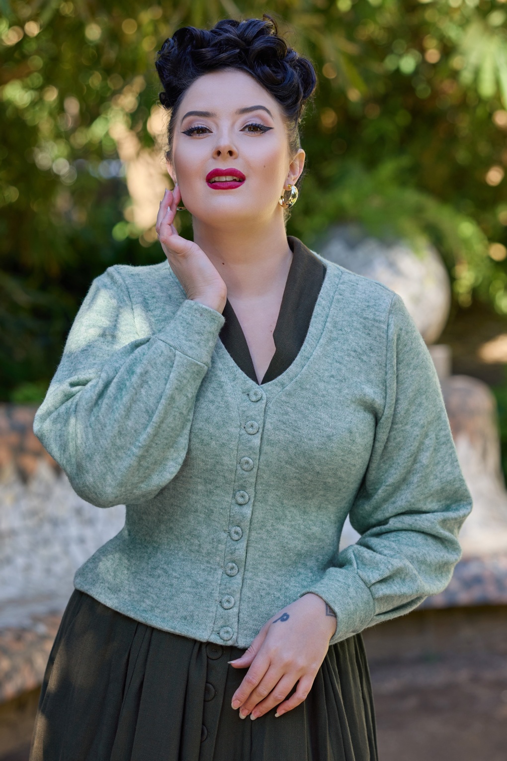 Betill Sage Gestrickter Cardigan in Farngrün