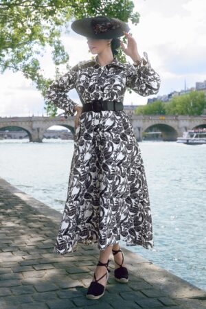 Colette Maxi Kleid in Weiß mit schwarzem Muster