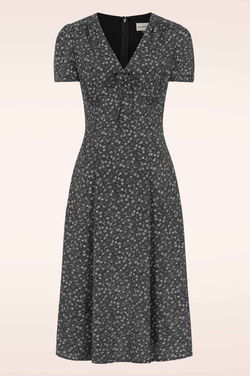 Josephine Ditzy Swing Kleid in Schwarz