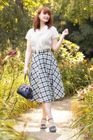 Sea Blue Check Rock in Marineblau