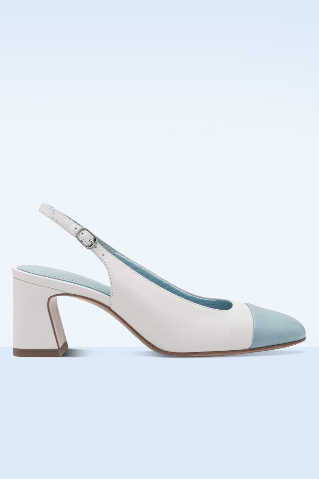 Sugar Sky Slingback-Pumps in Weiß