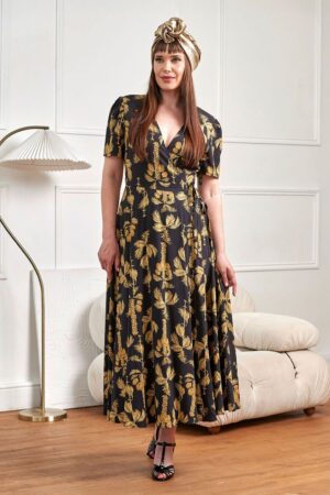 Carol Golden Hour Midi-Wickelkleid in Schwarz