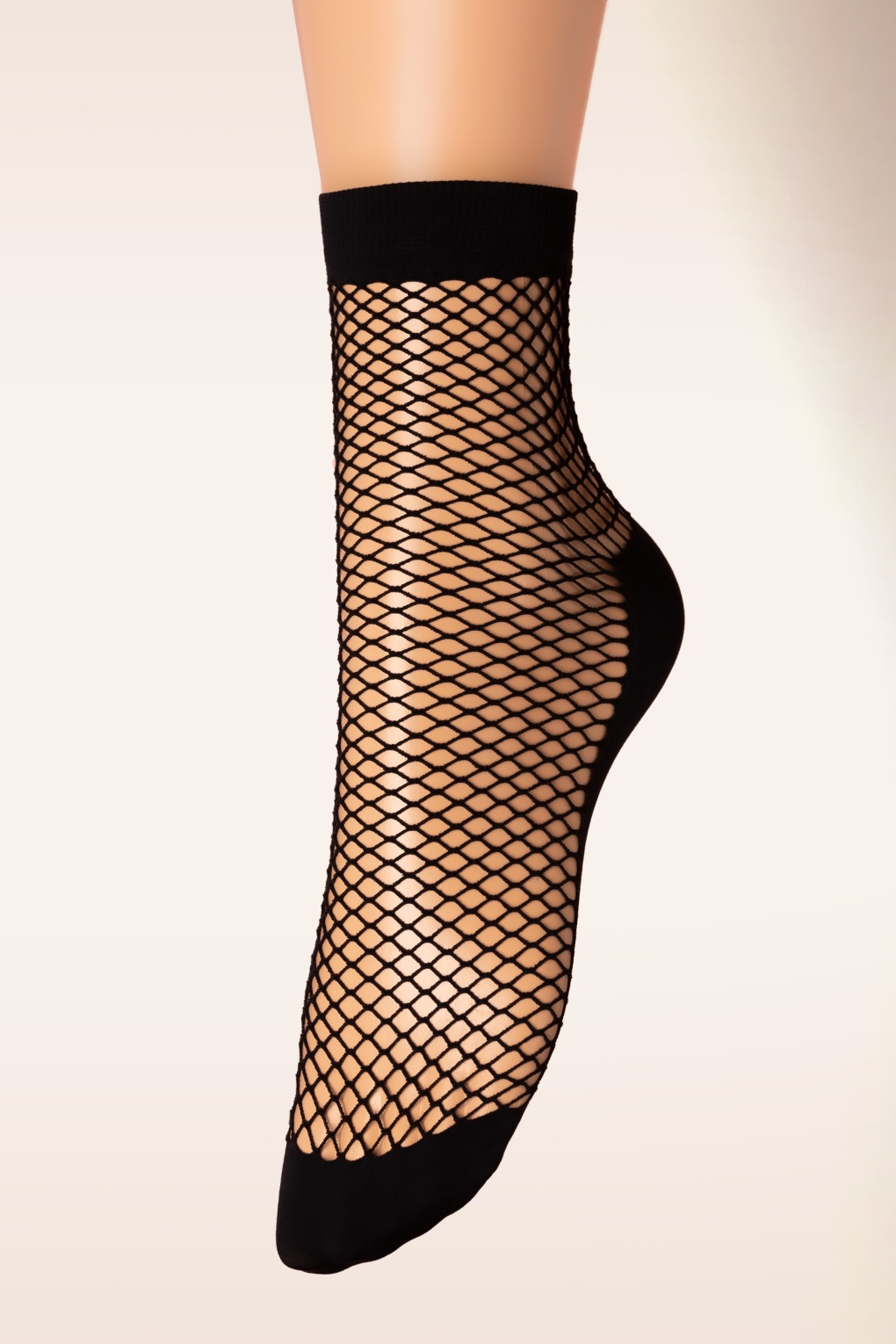 Netzsocken in Schwarz