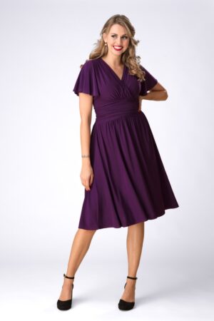 Exklusiv bei Topvintage ~ Sadie Slinky Swingkleid in Aubergine